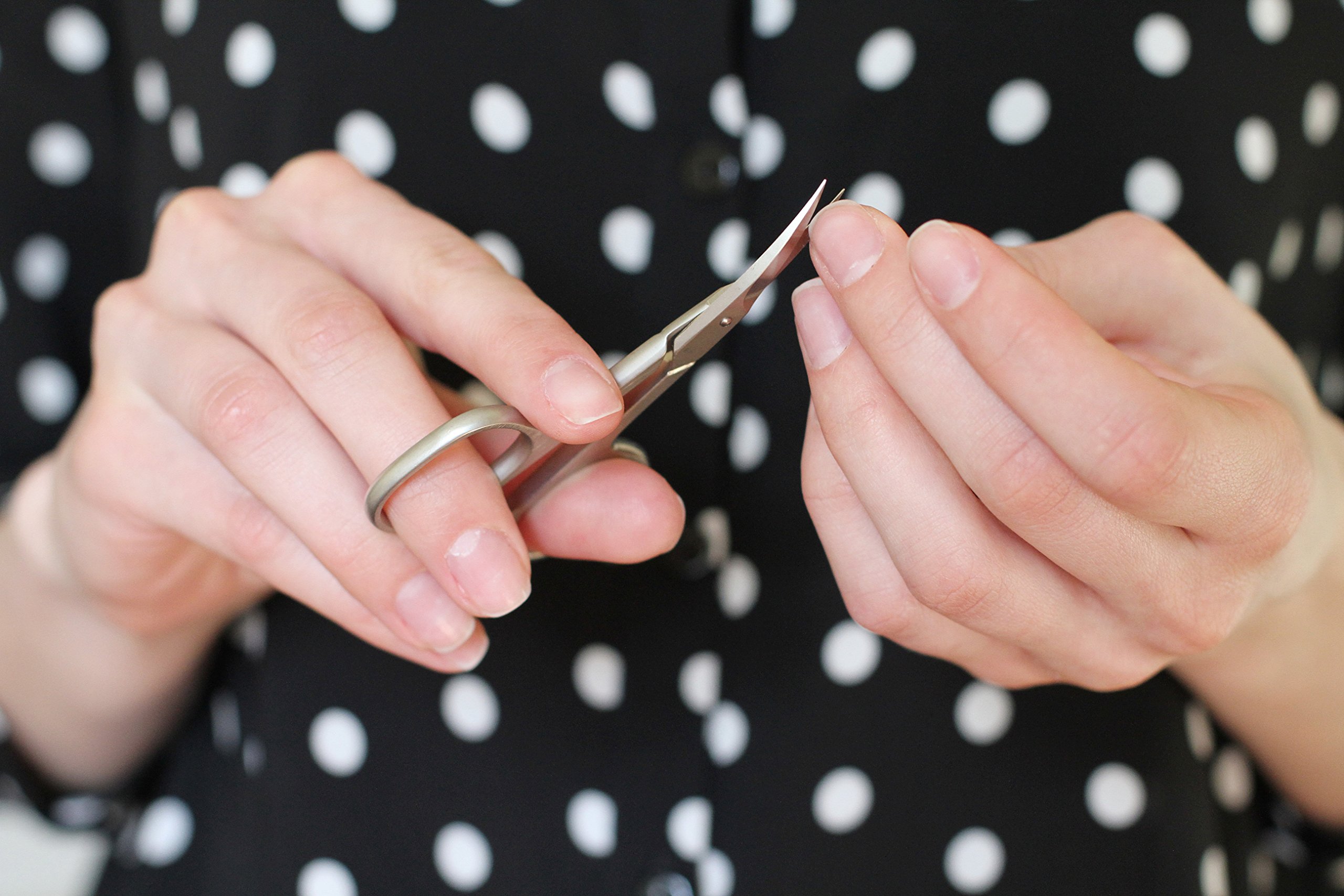 Mont Bleu Nail Scissors made in Italy | sharpened in Solingen - Image 8